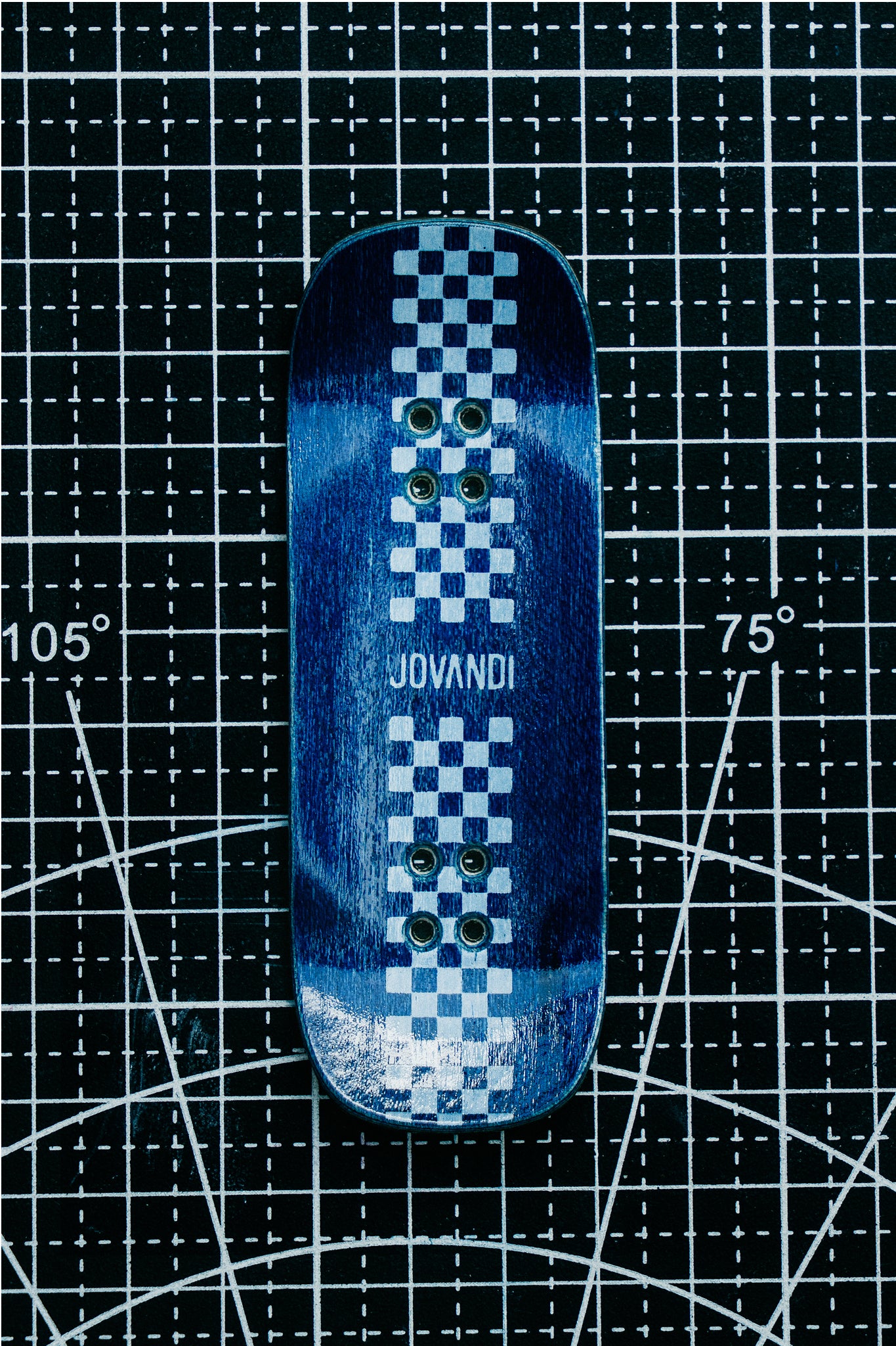 Jumper One Fingerboard